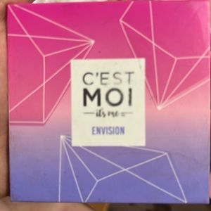 C’est moi it’s me envision pallet nude beige soft glitter casual